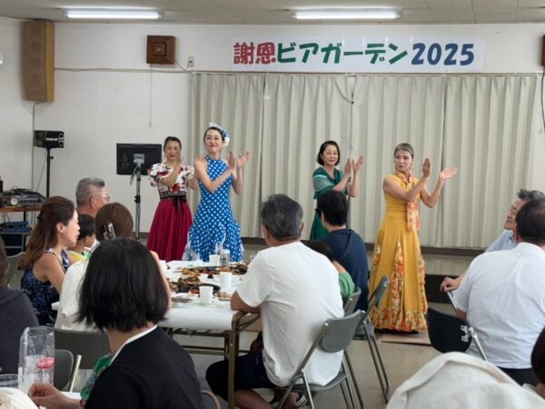 ビアガーデンでフラメンコショー